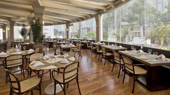 Flat Luxuoso Ibirapuera Moema 1810 São Paulo